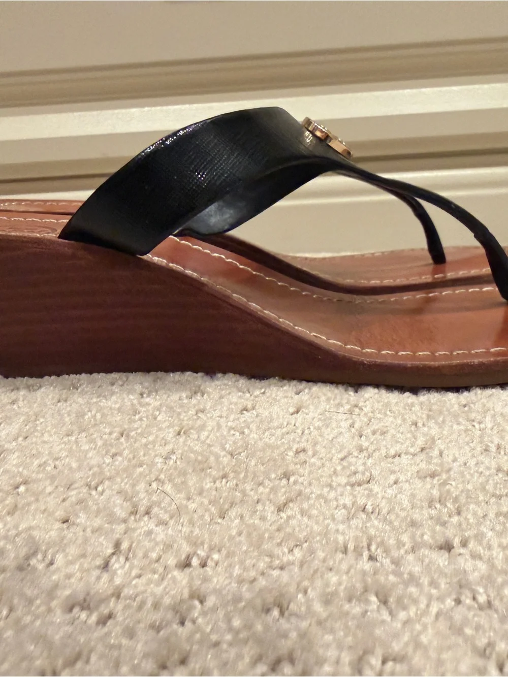 Tory Burch Black Leather Thong Sandals with Gold Logo